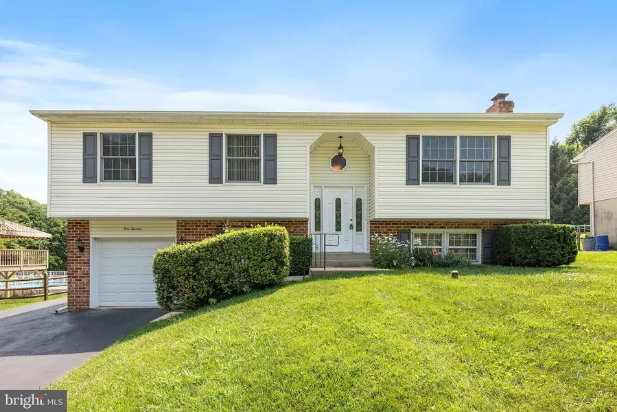 113 BELMONT DRIVE, Upper Chichester, PA 19061