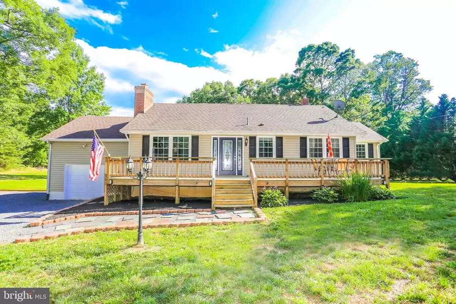 3529 COURTNEY SCHOOL RD, Midland, VA 22728