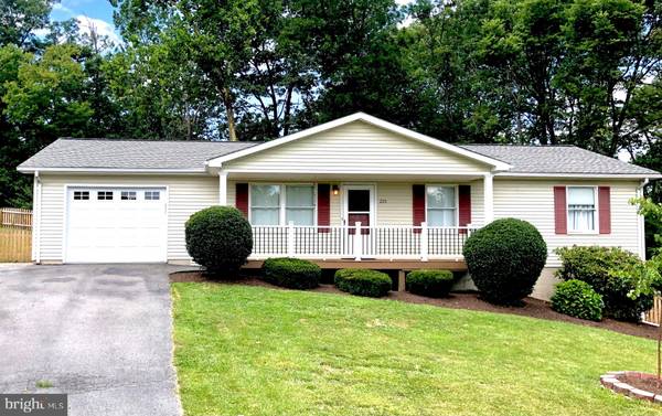 225 LAKERIDGE DR, Stephens City, VA 22655