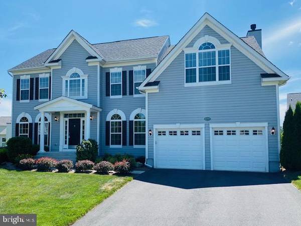 17707 CLEVELAND PARK DR, Round Hill, VA 20141