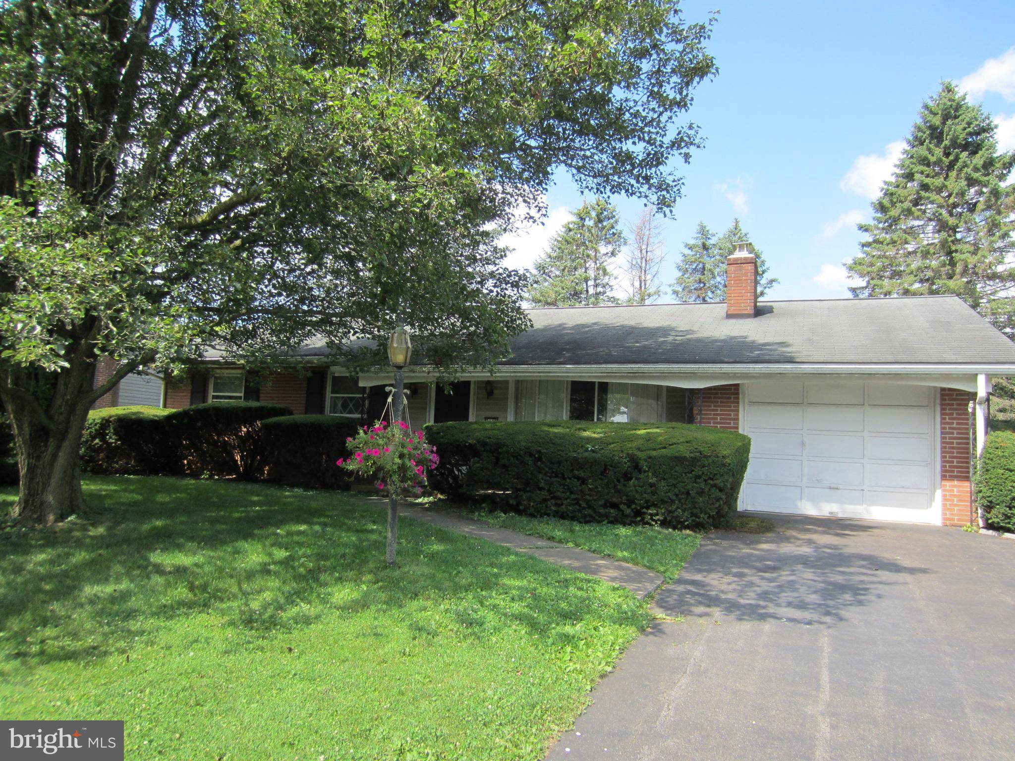 2130 FRUITVILLE PIKE, Lancaster, PA 17601