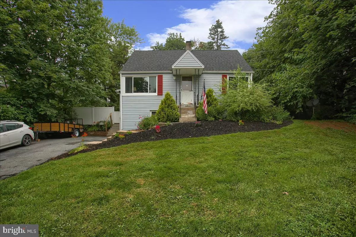 Harrisburg, PA 17112,5212 EARL DR