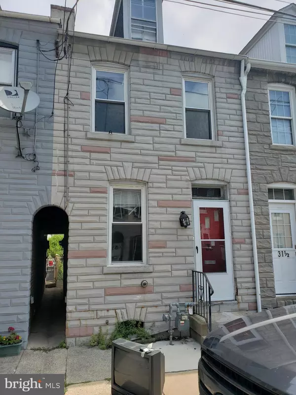 33 CAROLINE ST, Lancaster, PA 17603