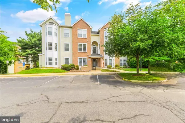 Fairfax, VA 22030,4131 FOUNTAINSIDE LN #303