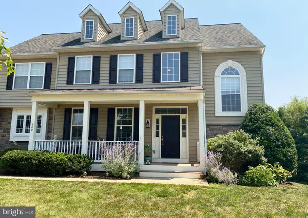 Berryville, VA 22611,400 MONTGOMERY CT