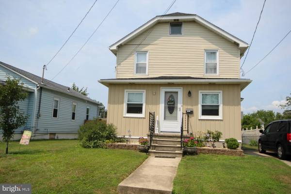 208 NASSAU AVE, Paulsboro, NJ 08066