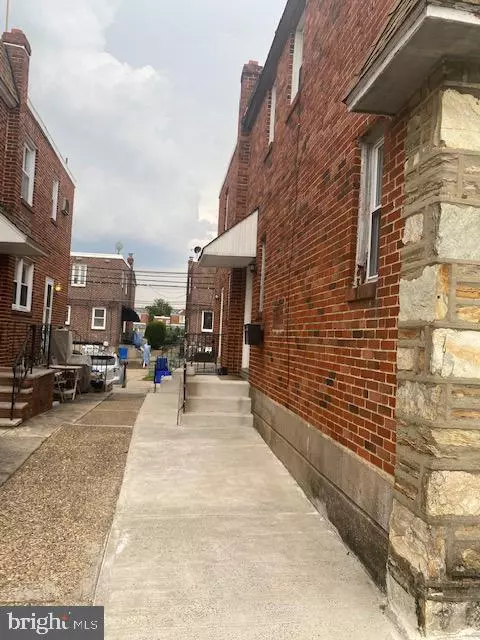 Philadelphia, PA 19111,822 BRIGHTON ST