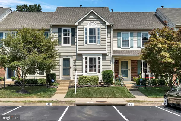 5219 DUNSTABLE LN, Alexandria, VA 22315