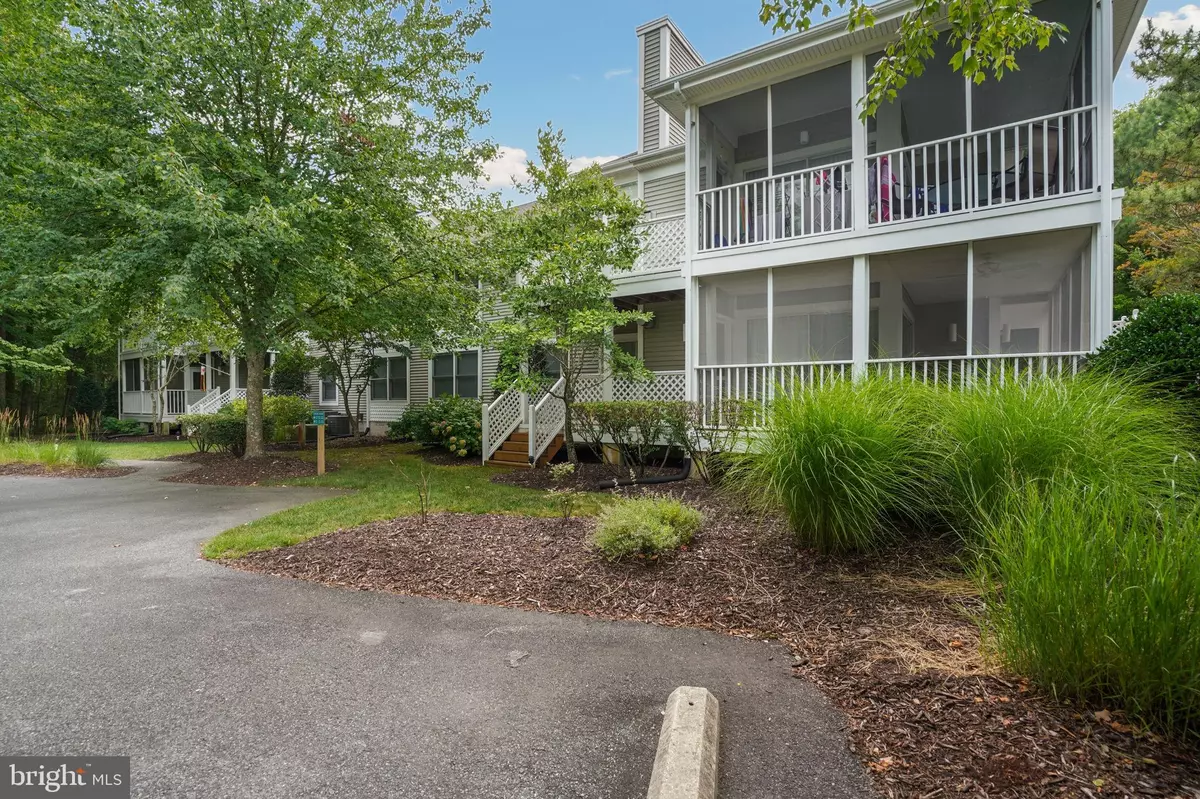 Bethany Beach, DE 19930,33506 CANAL CT #52009