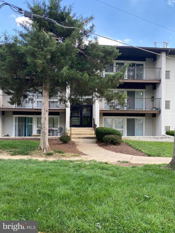 3126 BRINKLEY RD #2102, Temple Hills, MD 20748