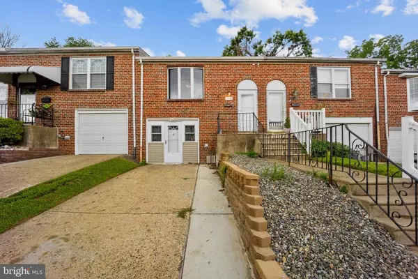 11124 DORA DR, Philadelphia, PA 19154