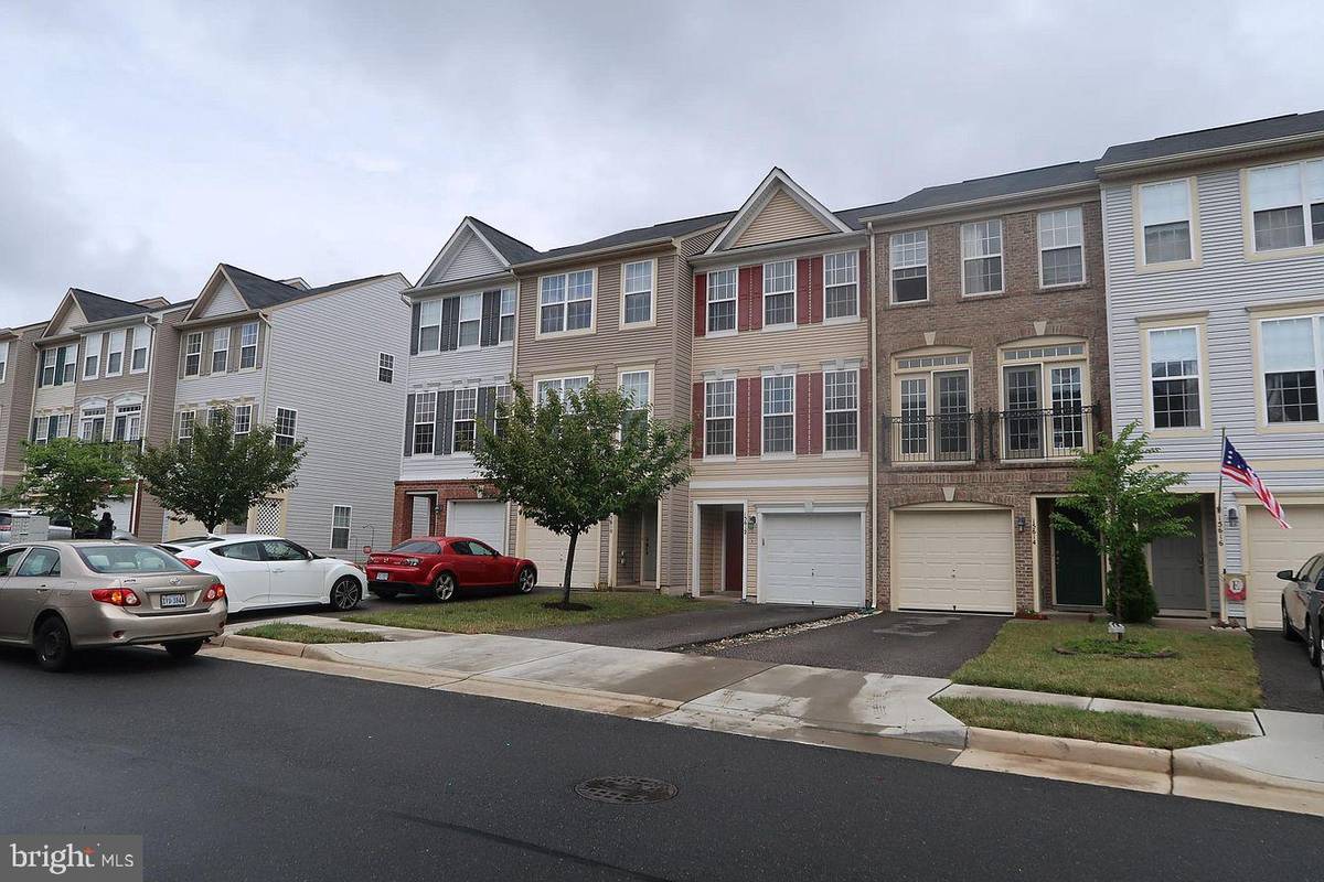 Woodbridge, VA 22191,15614 JOHN DISKIN CIR