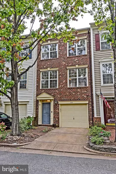 153 MARTIN LN, Alexandria, VA 22304