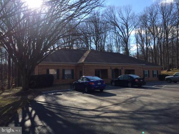 5829 COVE LANDING ROAD #202, Burke, VA 22015