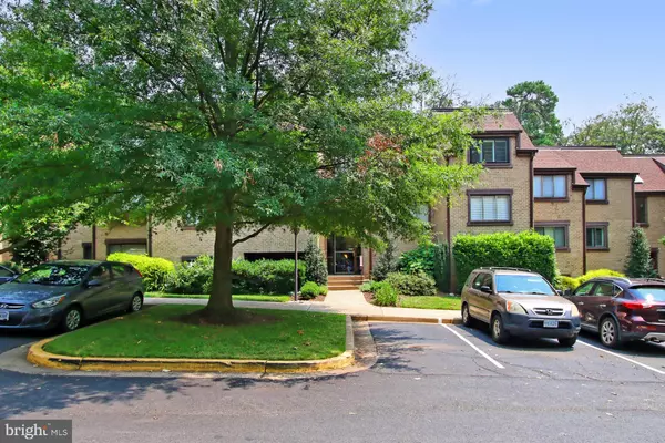 Reston, VA 20190,1631 PARKCREST CIR #300