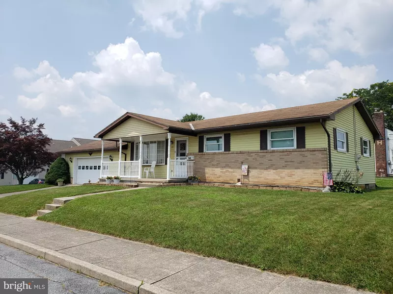 3002 CHERRYVILLE RD, Northampton, PA 18067