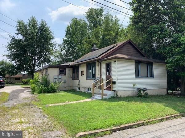 260 MAPLE AVE, Morton, PA 19070