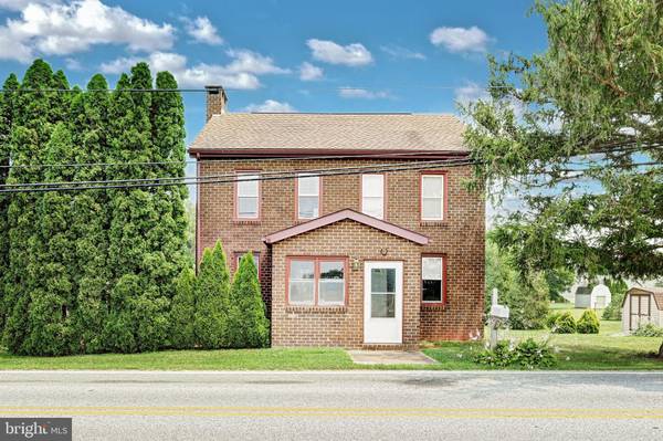 2380 BAKER RD, York, PA 17408