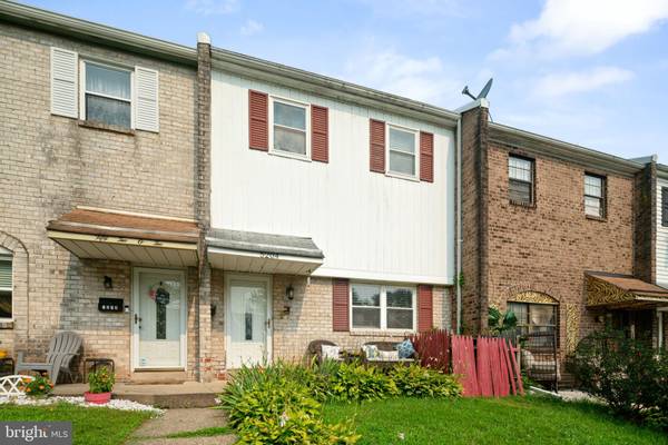 5204 WINDWARD, Bensalem, PA 19020