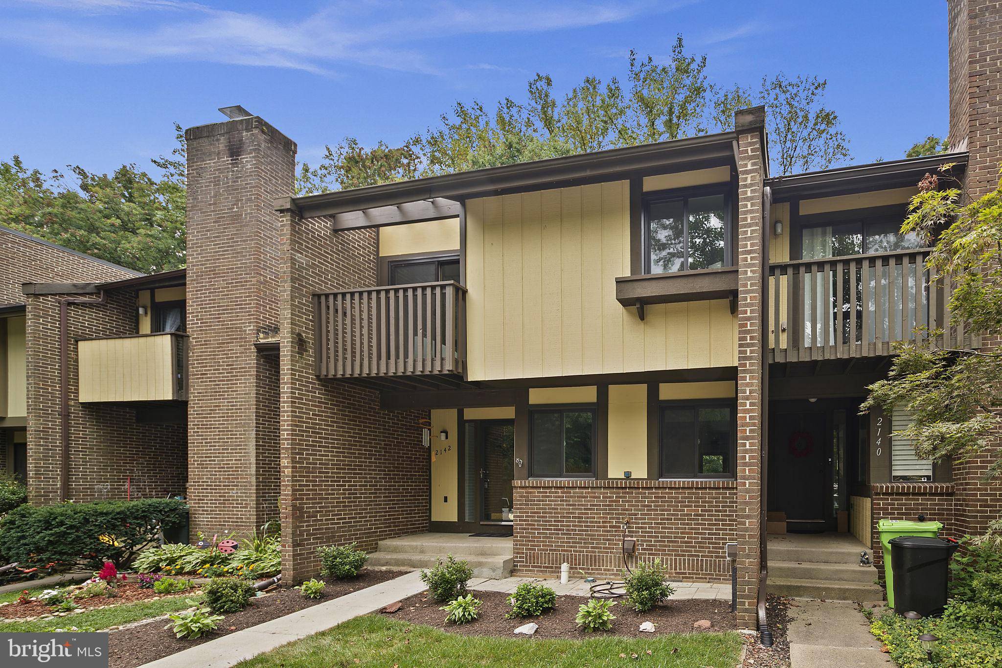 Reston, VA 20191,2142 GLENCOURSE LN