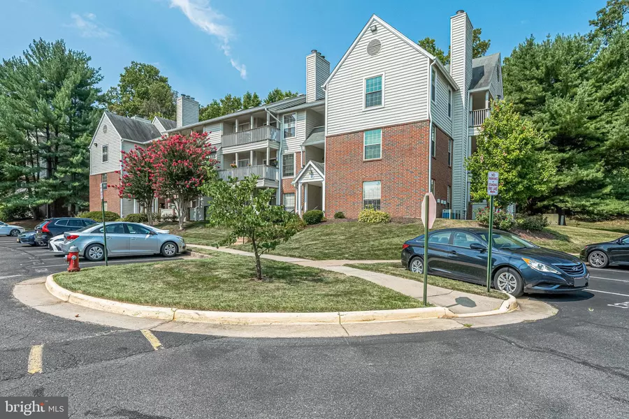 3904 PENDERVIEW DR #738, Fairfax, VA 22033