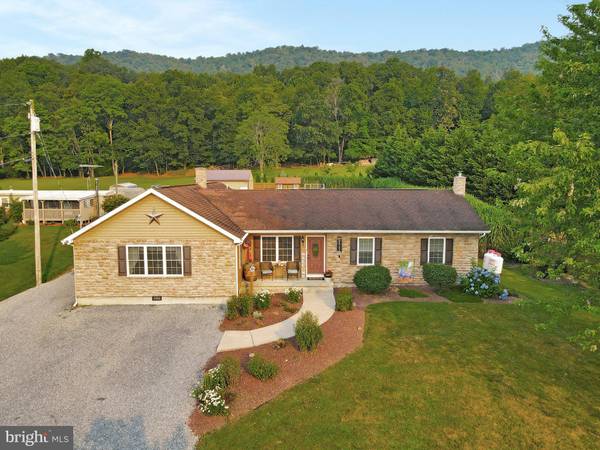 3007 MOUNTAIN RD, Mercersburg, PA 17236