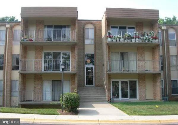 11923 PARKLAWN DR #304, Rockville, MD 20852