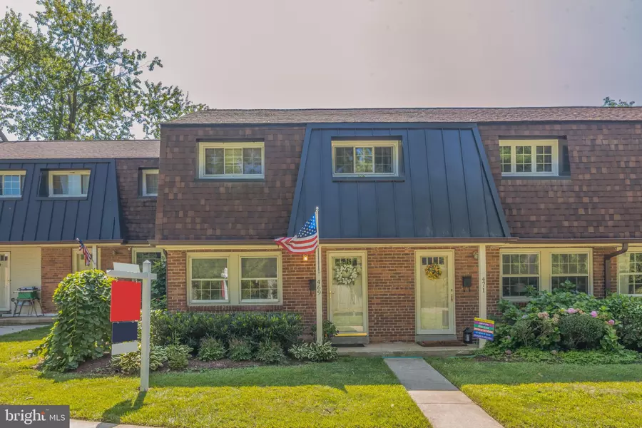 469 HAMPTON COURT, Falls Church, VA 22046