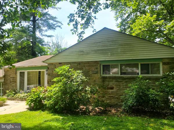 808 CHELTEN HILLS DR, Elkins Park, PA 19027