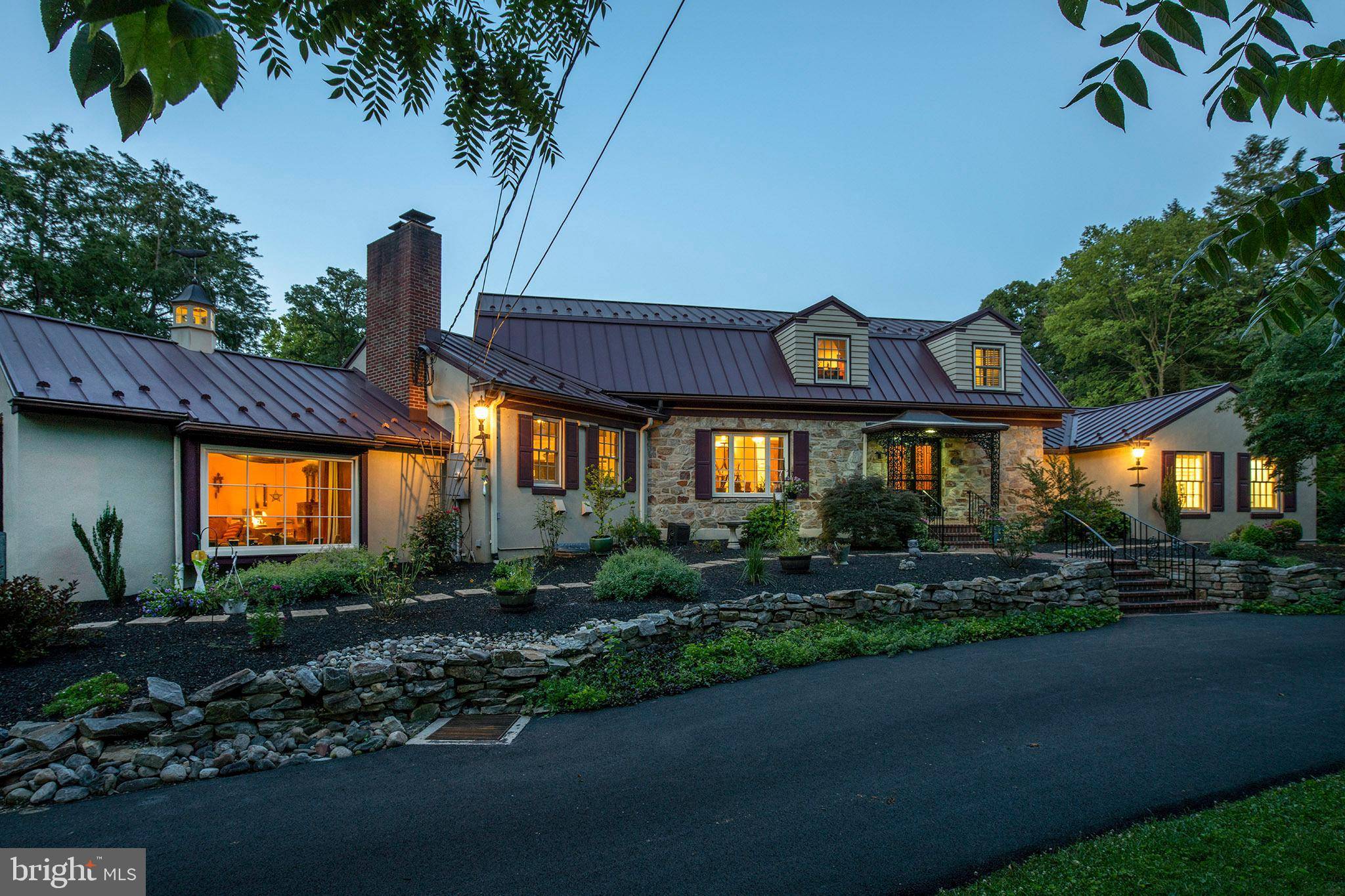 Lancaster, PA 17601,2541 MONDAMIN FARM RD