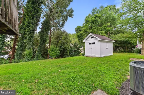 Woodbridge, VA 22193,4811 KEMPAIR DR