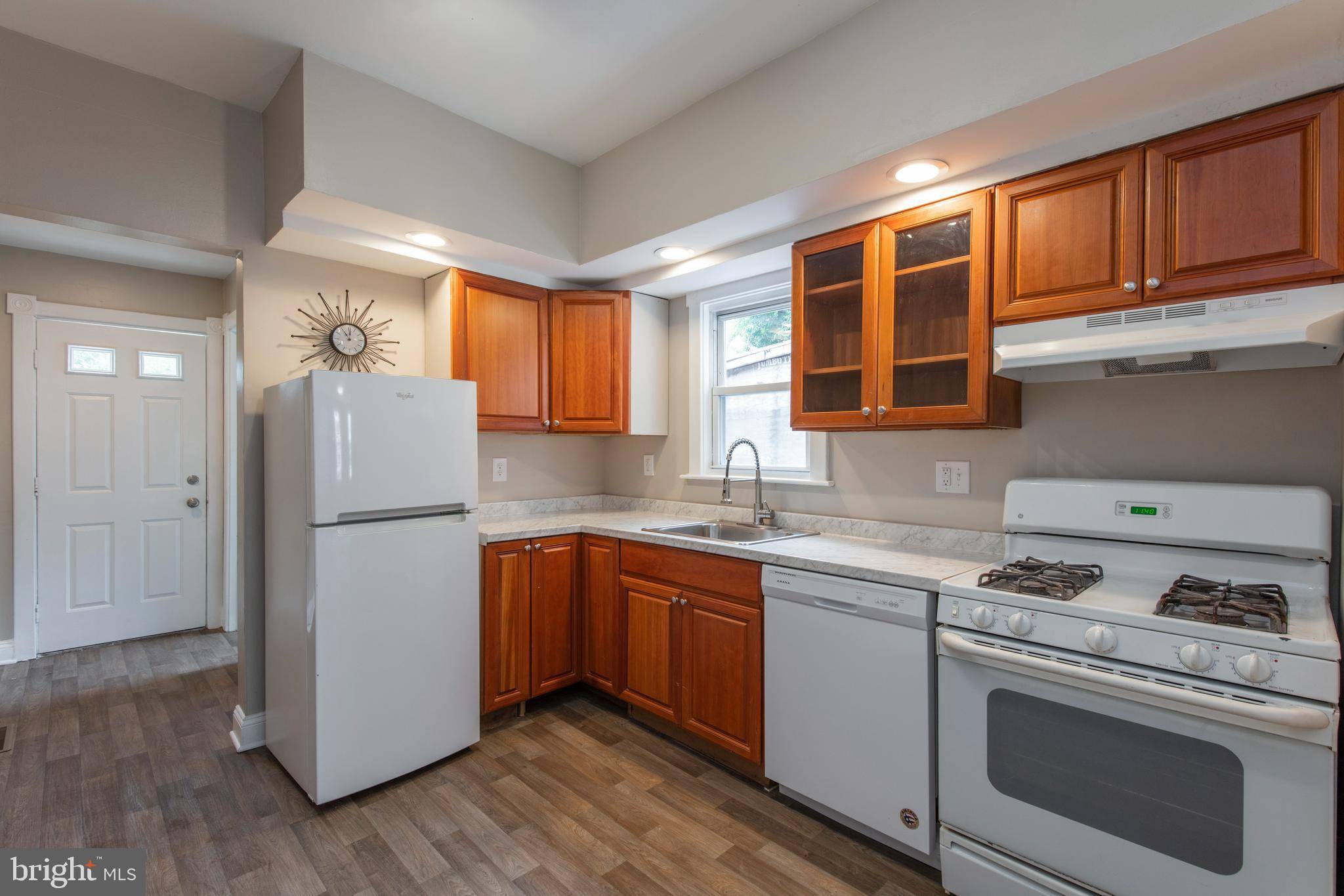924 W WASHINGTON ST, Norristown, PA 19401