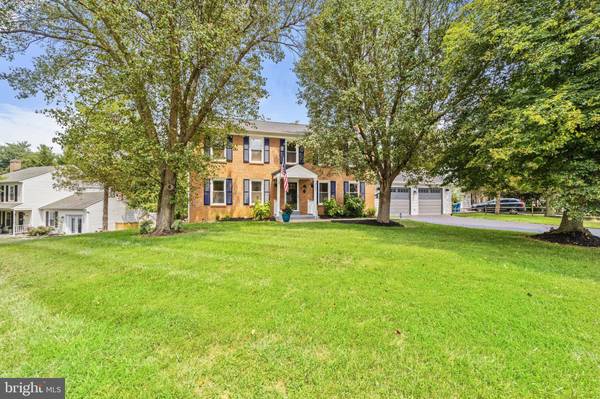 Great Falls, VA 22066,10157 YORKTOWN WAY