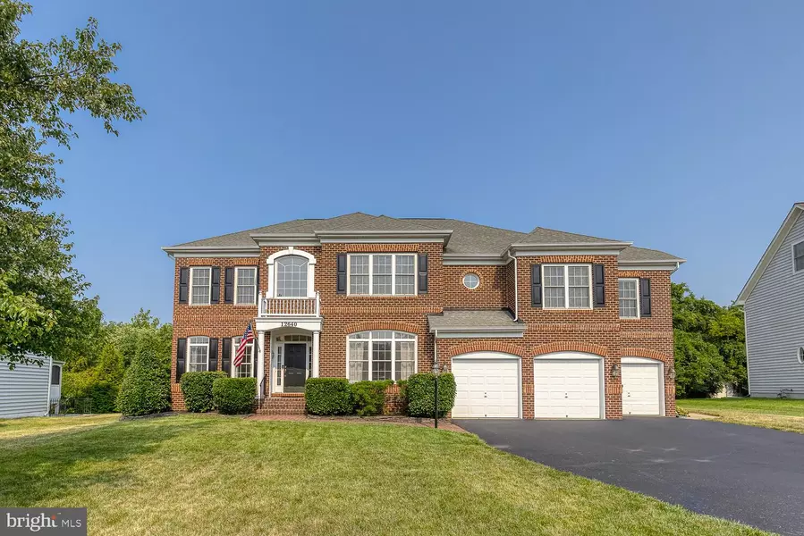 12640 CRABTREE FALLS DR, Bristow, VA 20136