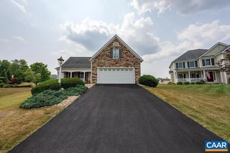 35 BAXTER CT, Waynesboro, VA 22980