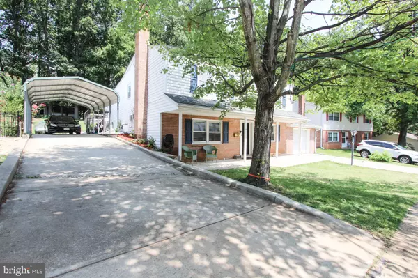 Woodbridge, VA 22193,14732 ELMIRA CT