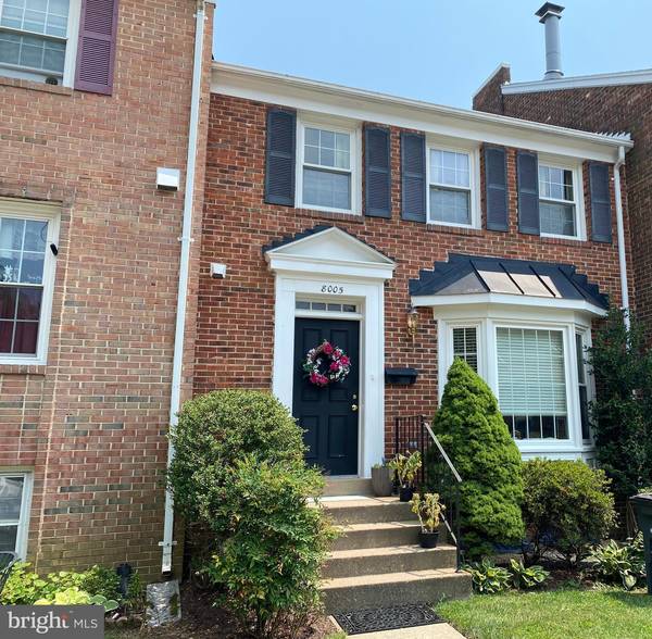 8005 SLEEPY VIEW LN, Springfield, VA 22153