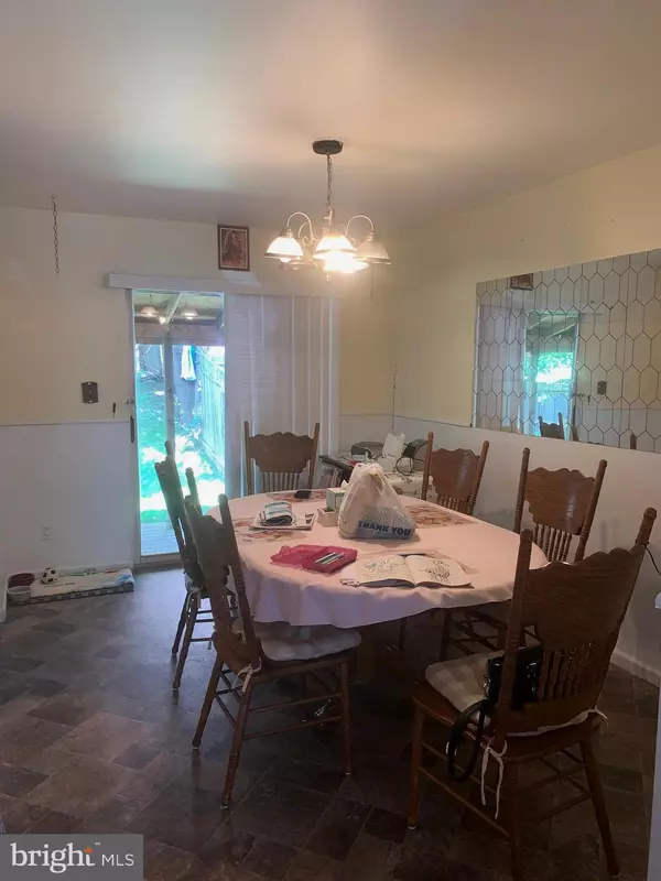 Reading, PA 19601,4 WEDGEWOOD TC