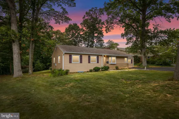 4102 WAKEFIELD CHAPEL RD, Annandale, VA 22003