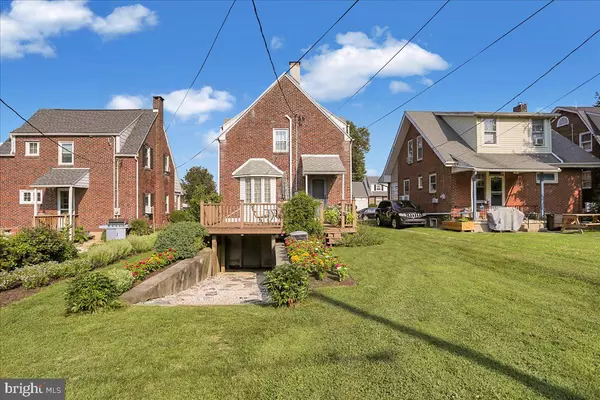 Reading, PA 19607,1440 KENHORST BL