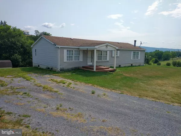 72 LOIS LANE, Maysville, WV 26833