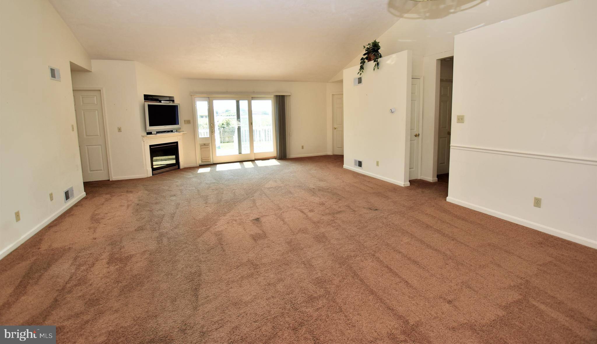 Littlestown, PA 17340,131 WHEATON DR