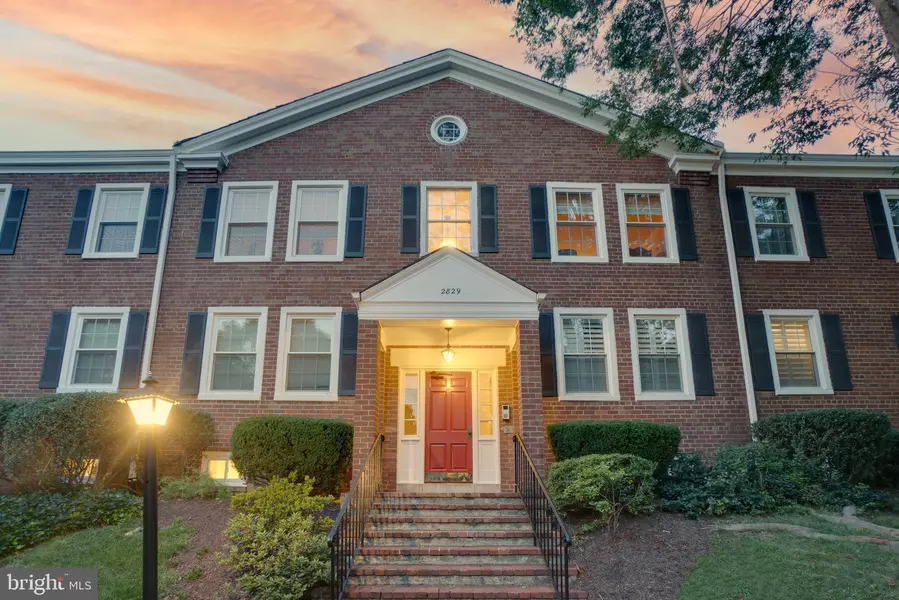 2829 S BUCHANAN ST #A1, Arlington, VA 22206