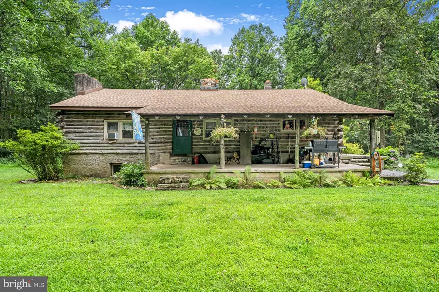 1464 CHESTNUT RIDGE RD, Upper Black Eddy, PA 18972