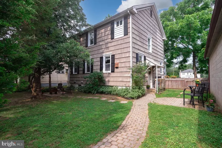 518 BORDENTOWN RD, Bordentown, NJ 08620