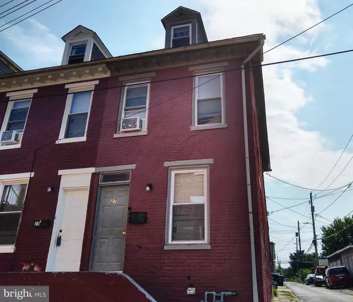 27 FOREST ST, Harrisburg, PA 17104