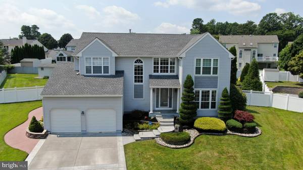 112 HEDGEROW CT, Woodbury, NJ 08096