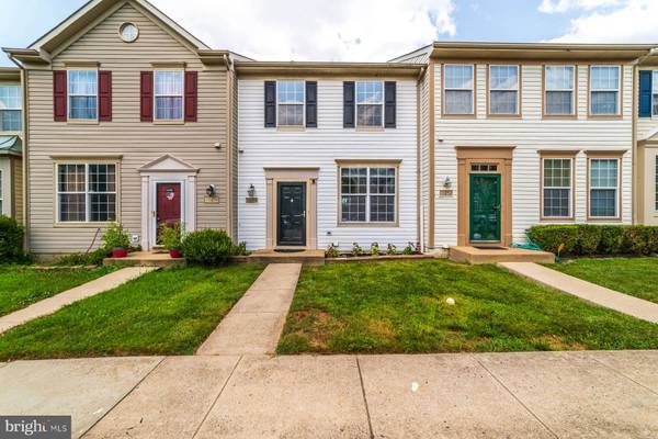 10254 MAGNOLIA GROVE DR, Manassas, VA 20110