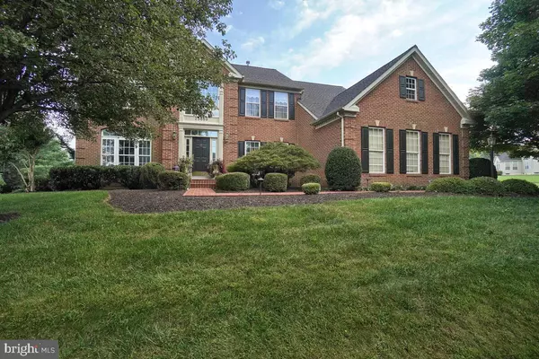 Gaithersburg, MD 20882,23609 WHITE PEACH CT