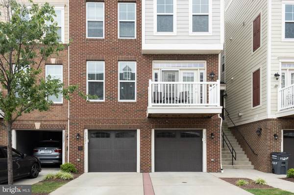 Chantilly, VA 20152,25223 BRIARGATE TER